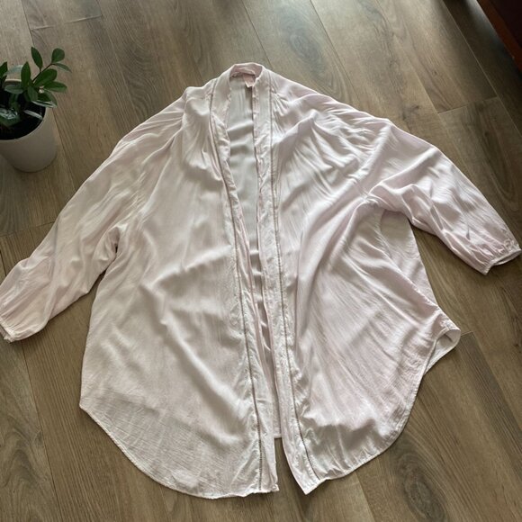 Victoria’s Secret Pale Pink Cotton Robe - Picture 3 of 13